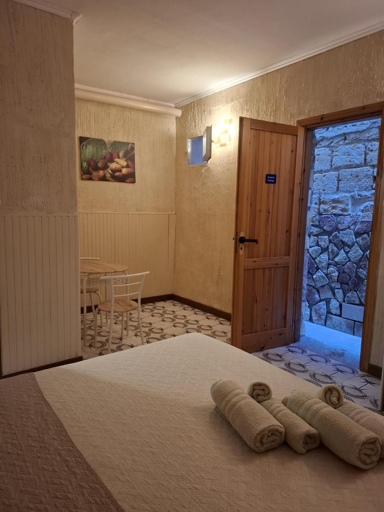 La Terrazza Sul Mare Camera Vicino Aereoporto&Mare Sicilian Vintage Style Seaside Room Cinisi Extérieur photo